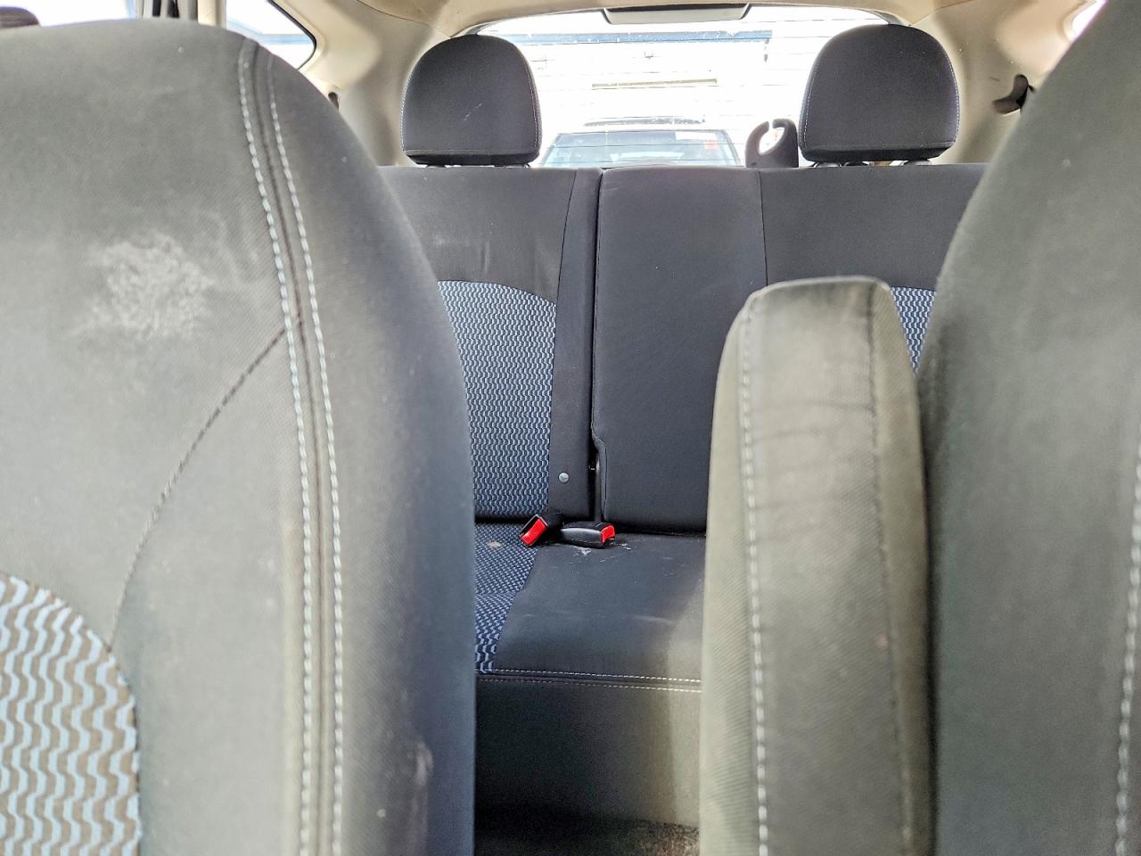 2017 NISSAN VERSA