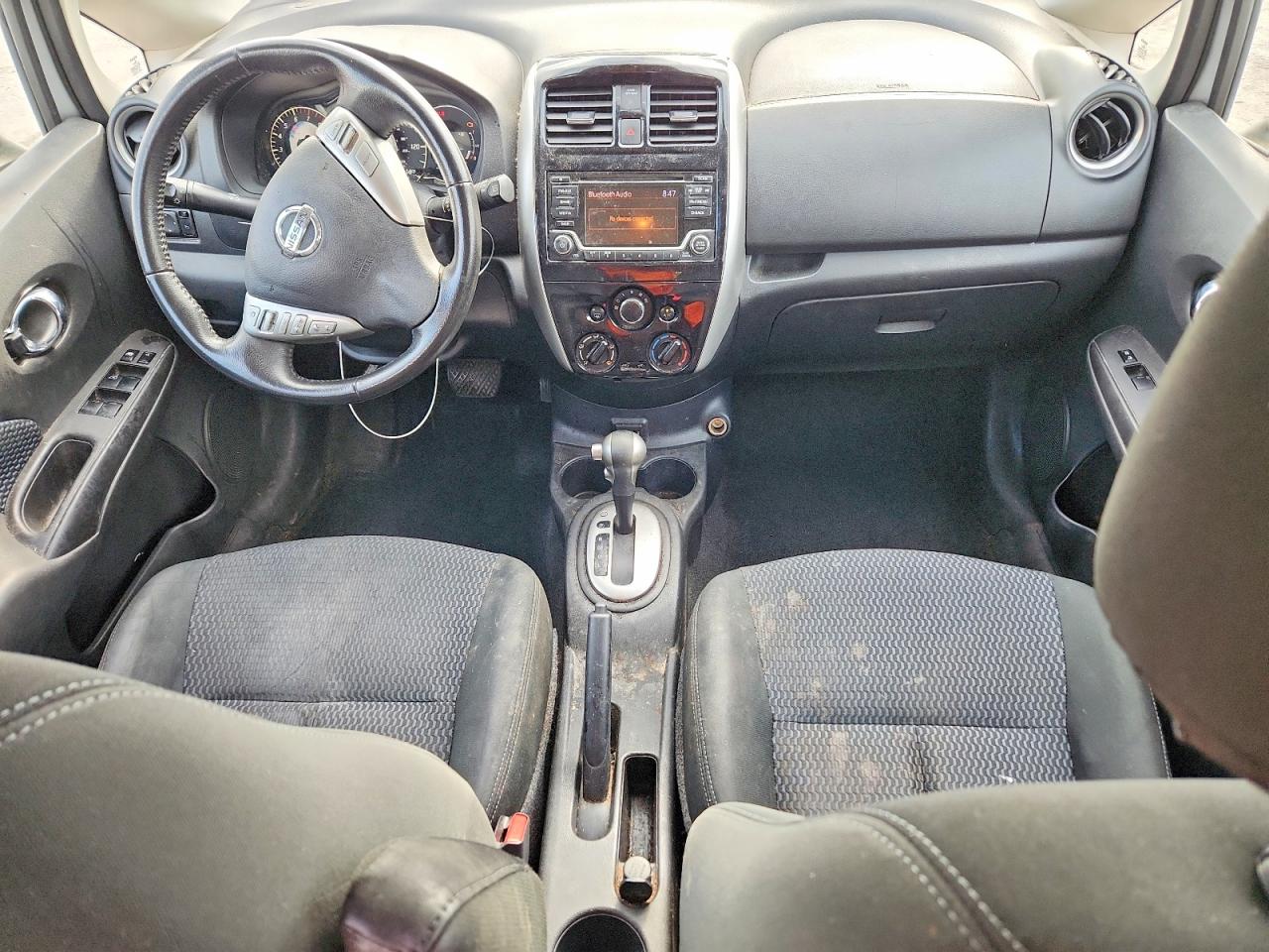 2017 NISSAN VERSA