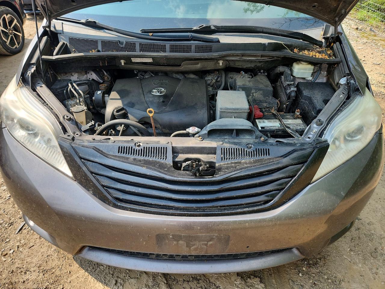 2017 TOYOTA SIENNA
