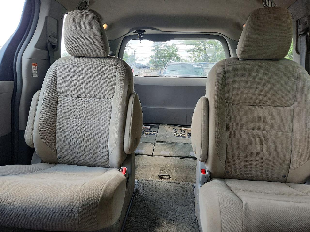 2017 TOYOTA SIENNA