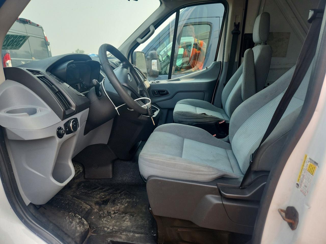 2015 FORD TRANSIT