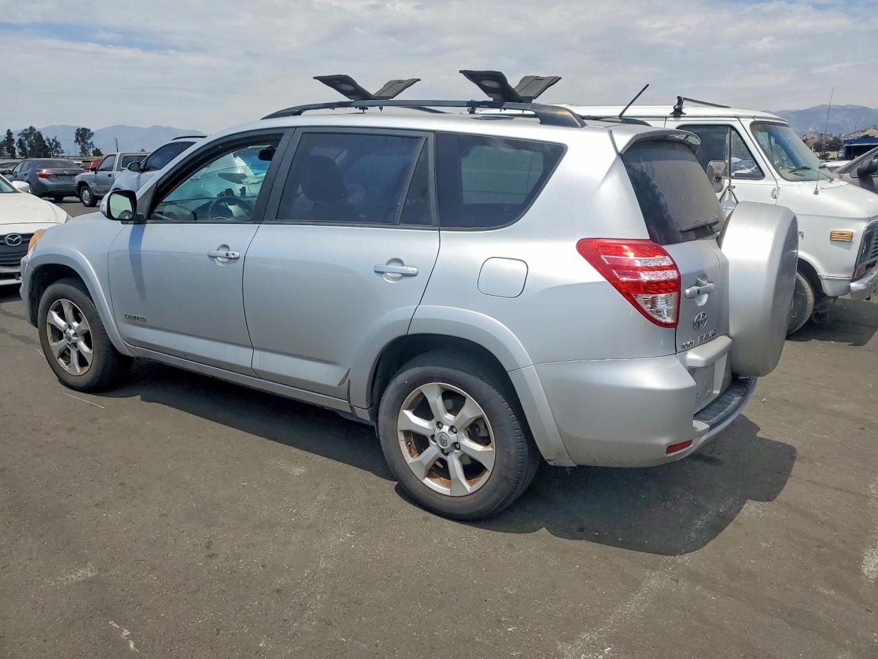 2010 TOYOTA RAV4