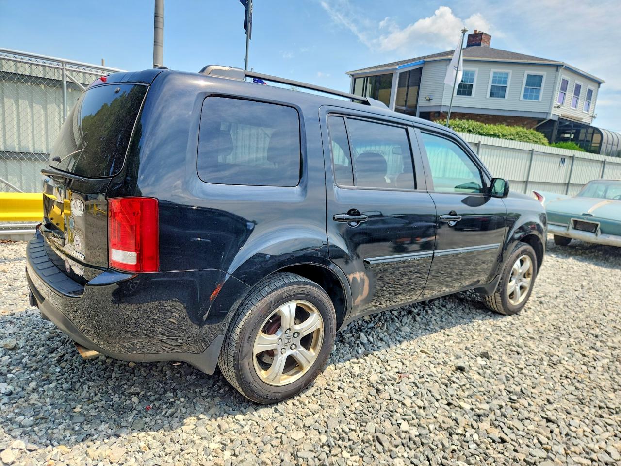 2015 HONDA PILOT