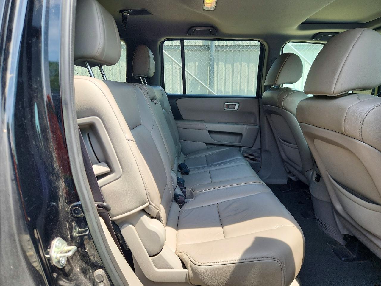 2015 HONDA PILOT