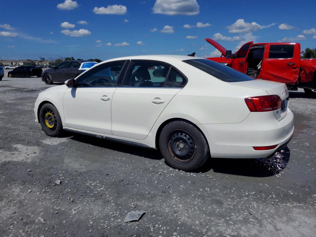 2013 VOLKSWAGEN JETTA
