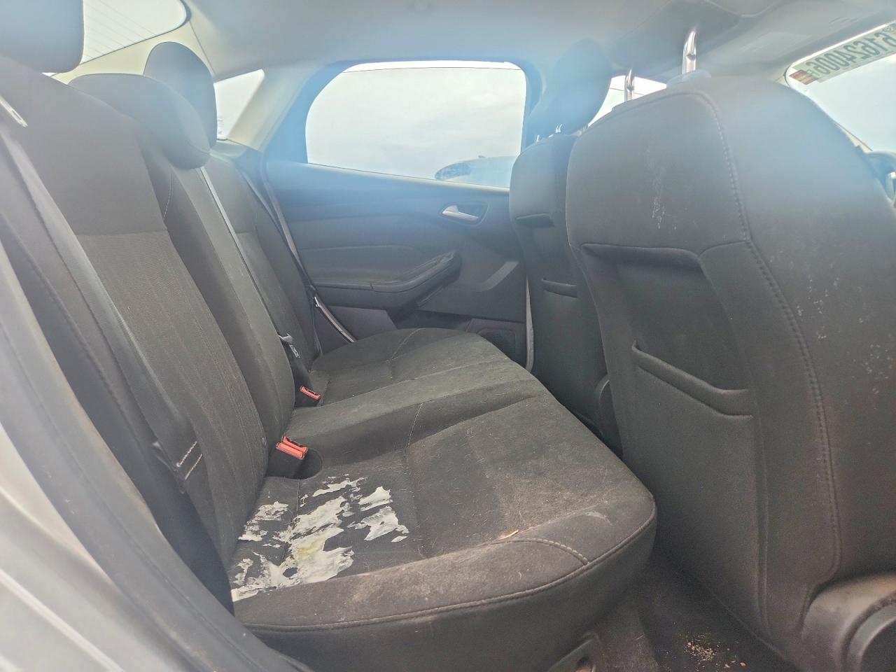 2016 FORD FOCUS