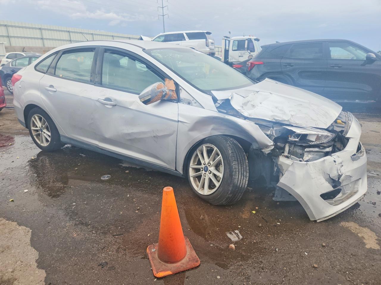 2016 FORD FOCUS
