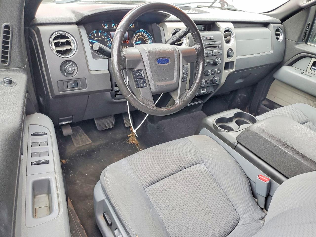 2011 FORD F150
