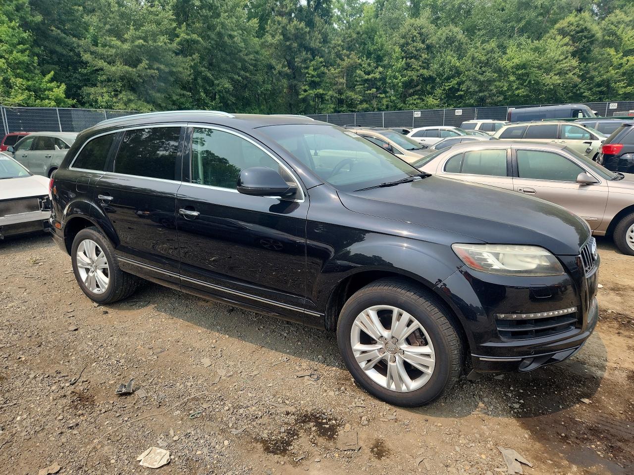 2011 AUDI Q7