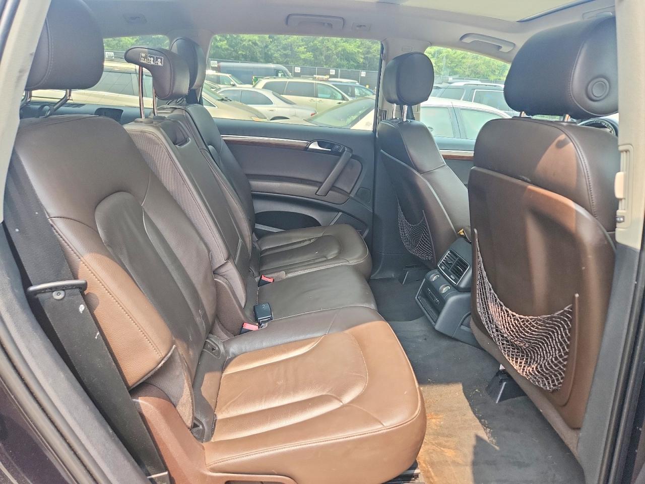 2011 AUDI Q7