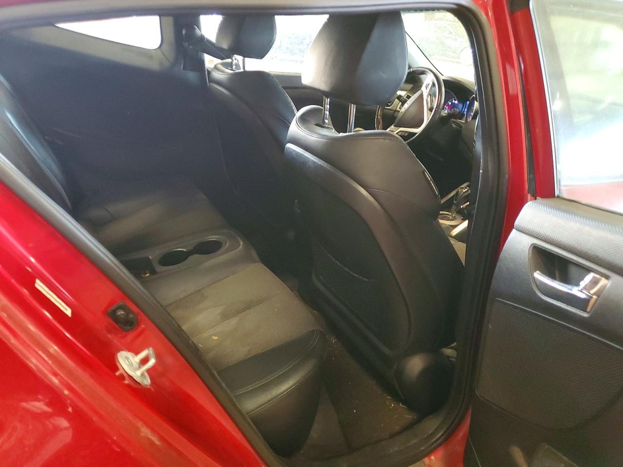 2013 HYUNDAI VELOSTER