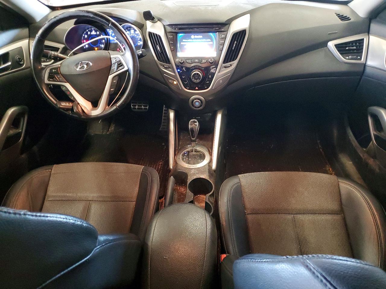 2013 HYUNDAI VELOSTER