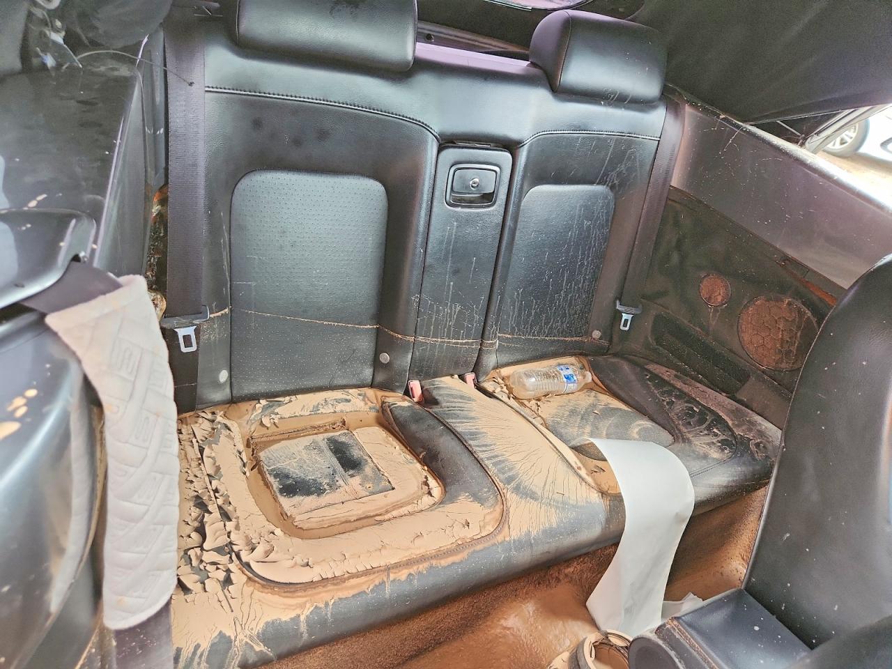 2006 VOLKSWAGEN BEETLE