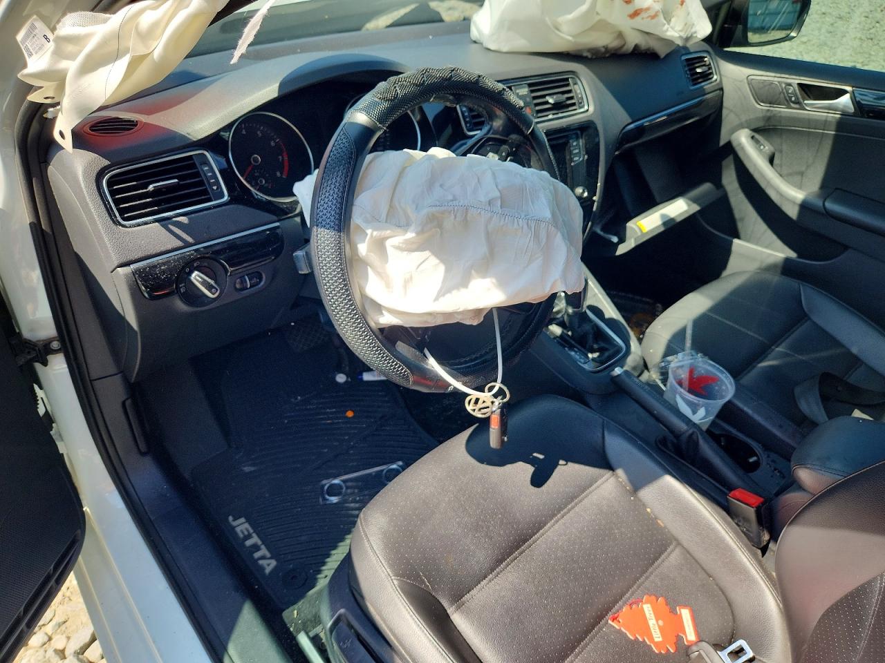 2018 VOLKSWAGEN JETTA