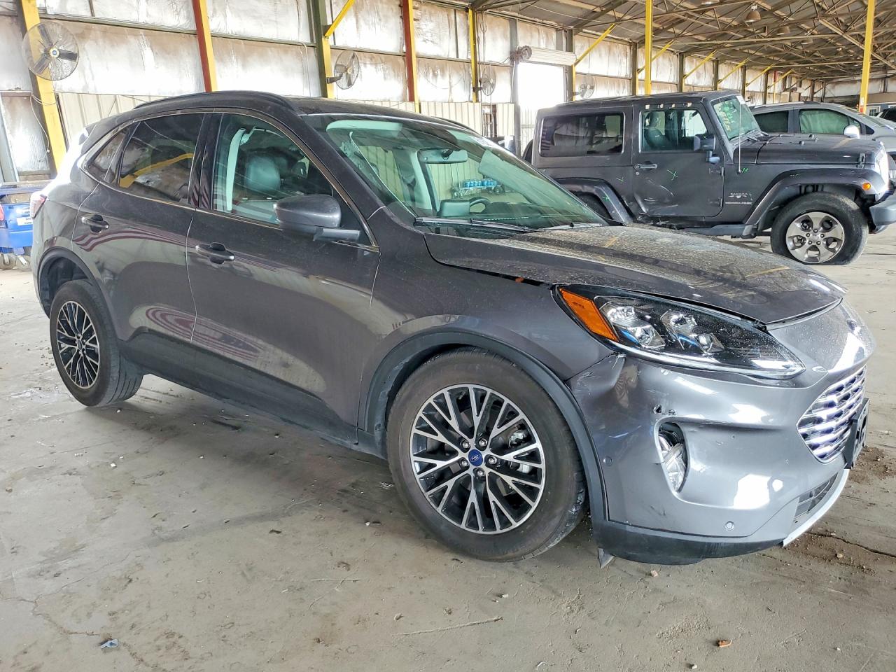 2021 FORD ESCAPE