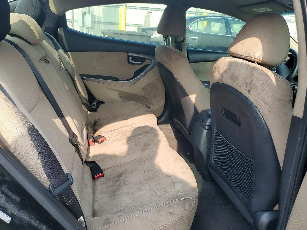 2015 HYUNDAI ELANTRA