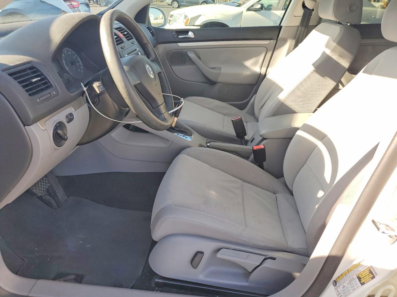 2009 VOLKSWAGEN RABBIT