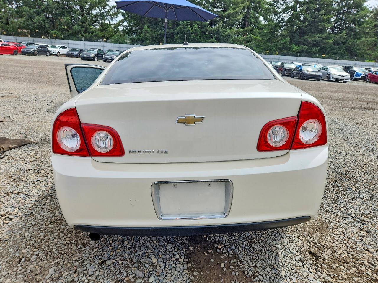 2011 CHEVROLET MALIBU