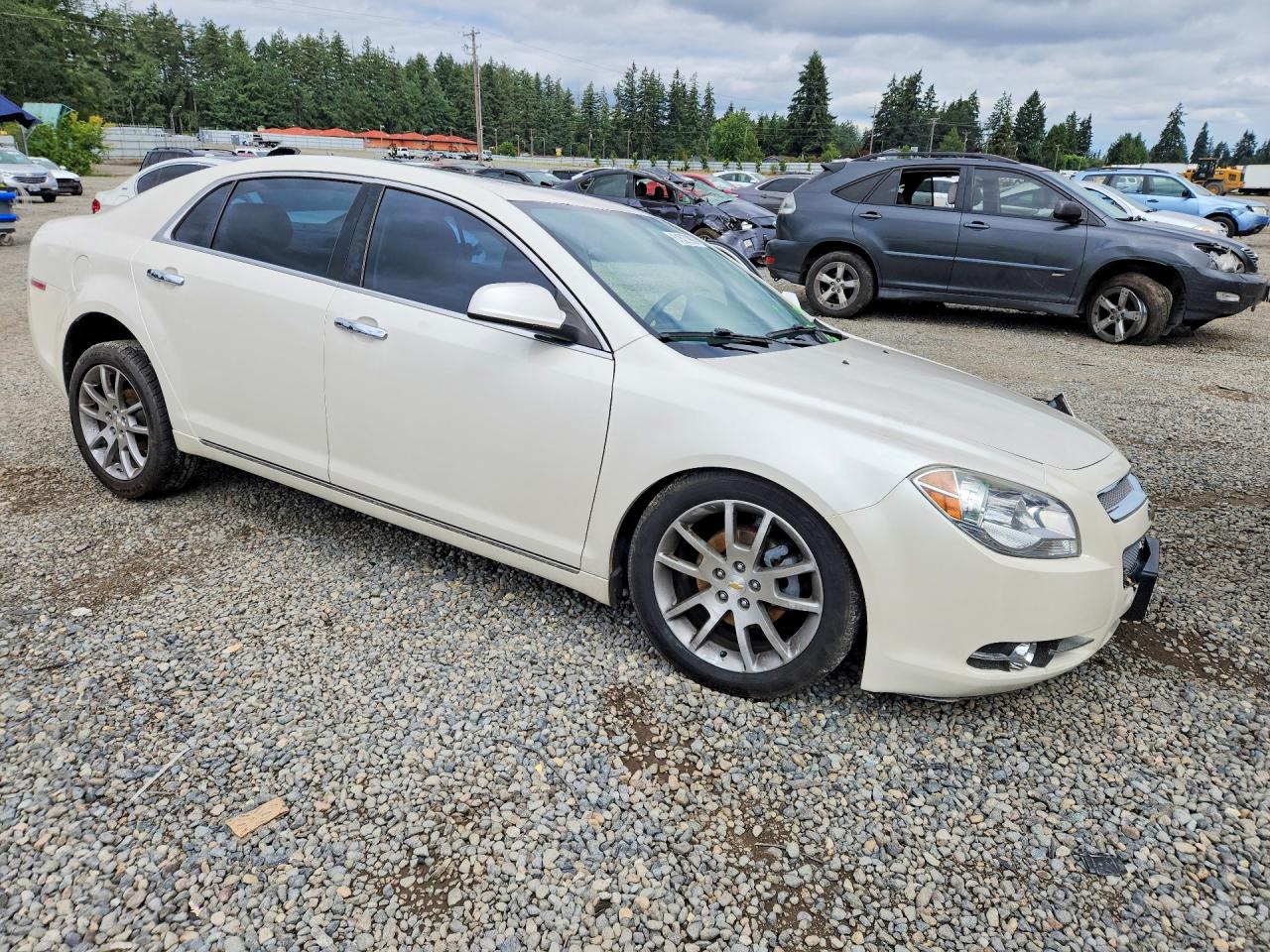 2011 CHEVROLET MALIBU