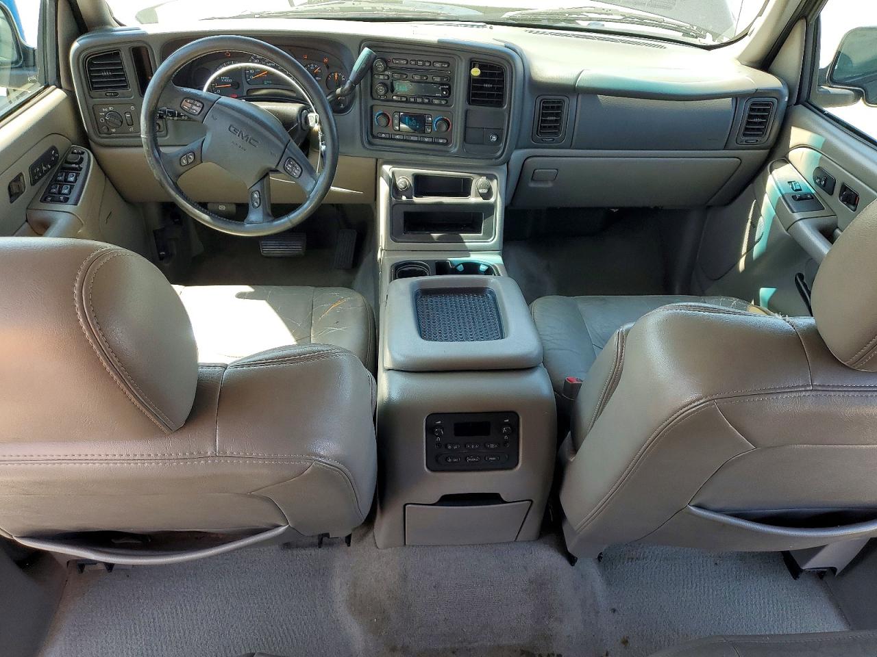 2004 GMC YUKON