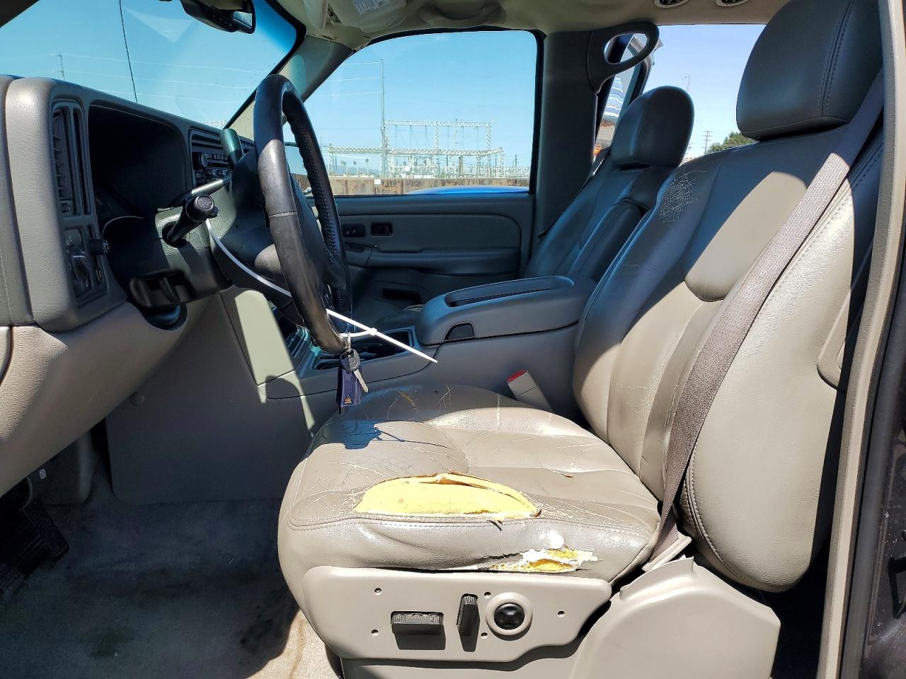 2004 GMC YUKON