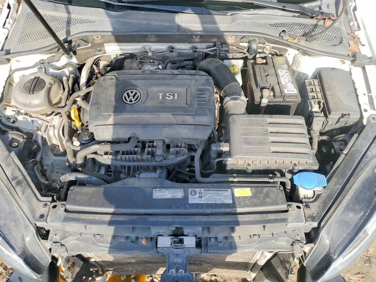 2015 VOLKSWAGEN GOLF