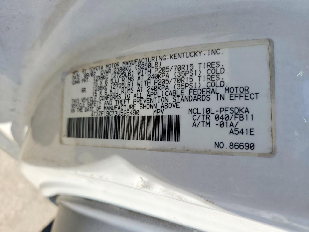 2003 TOYOTA SIENNA