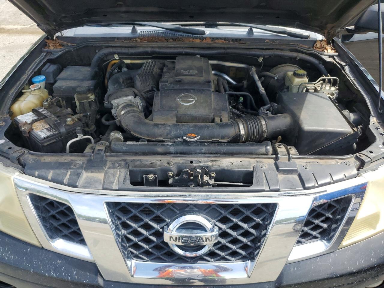 2015 NISSAN FRONTIER