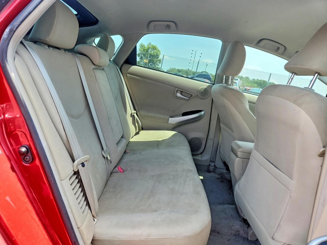 2010 TOYOTA PRIUS