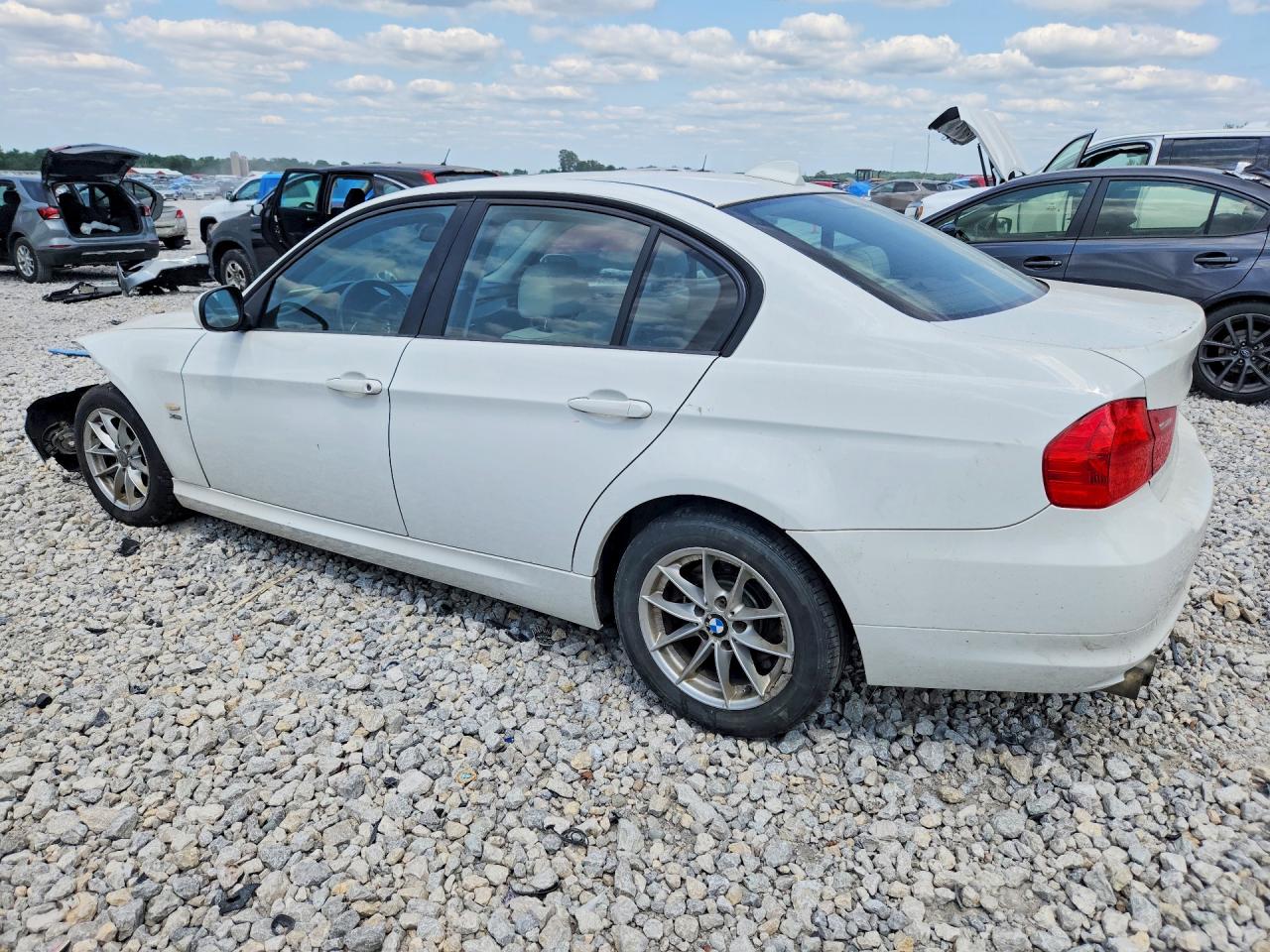 2010 BMW 3 SERIES