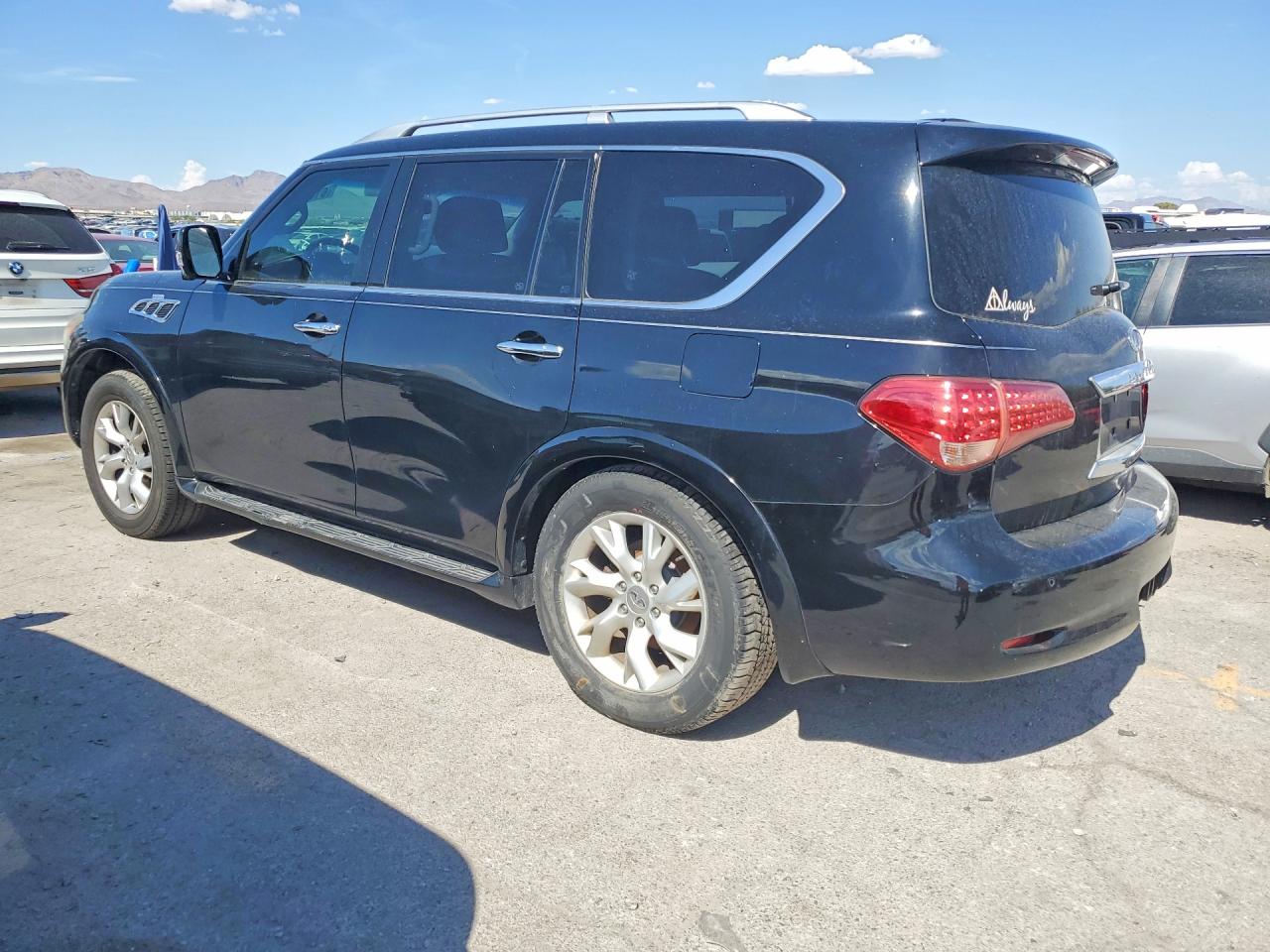2012 INFINITI QX56
