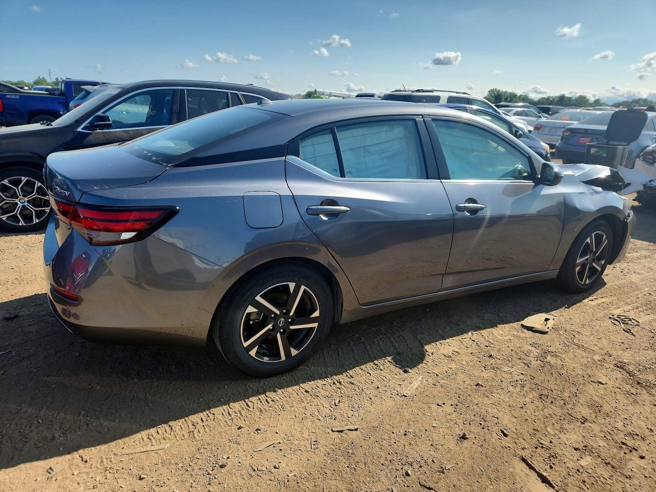 2024 NISSAN SENTRA
