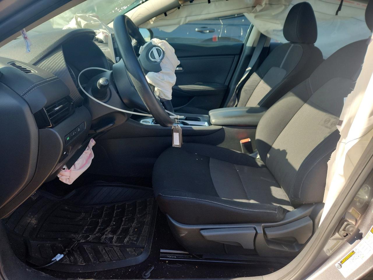 2024 NISSAN SENTRA