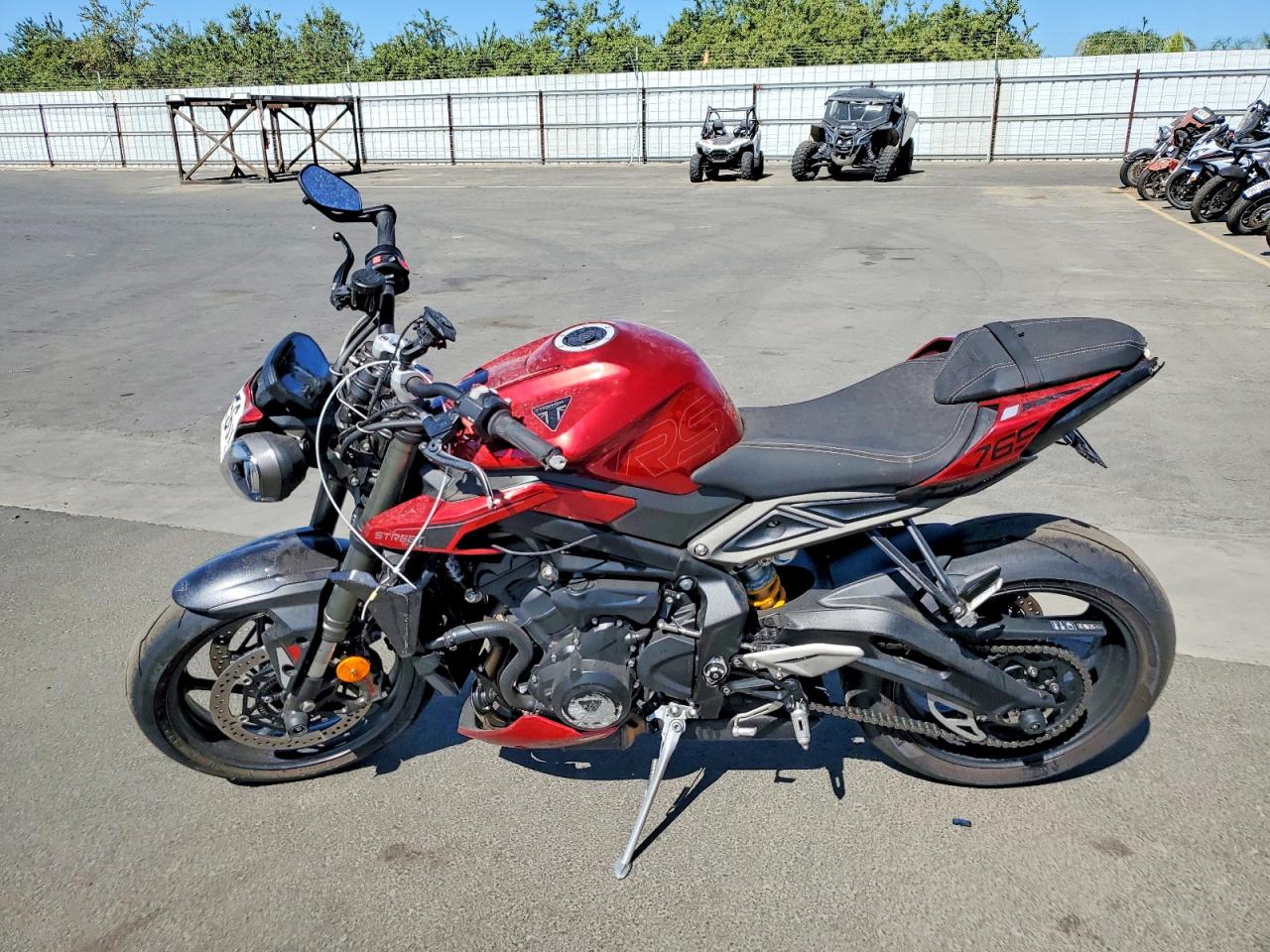 2025 TRIUMPH MOTORCYCLE STREET