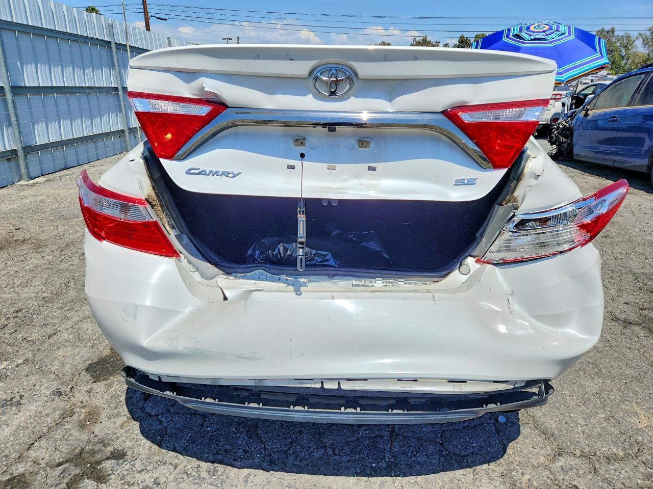 2017 TOYOTA CAMRY