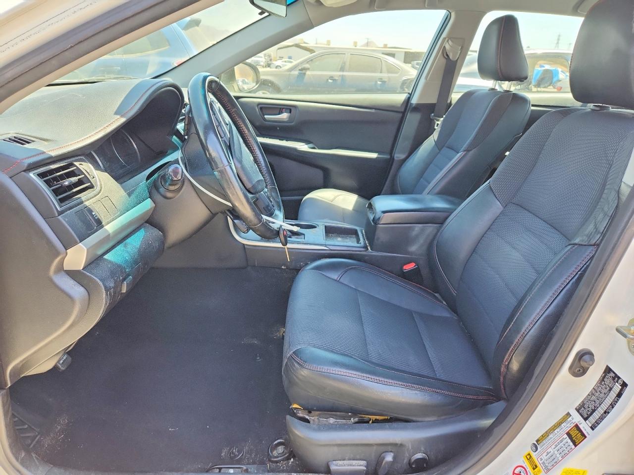2017 TOYOTA CAMRY