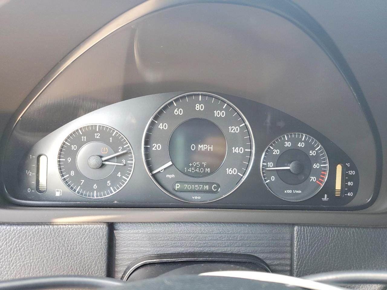 2009 MERCEDES-BENZ CLK-CLASS