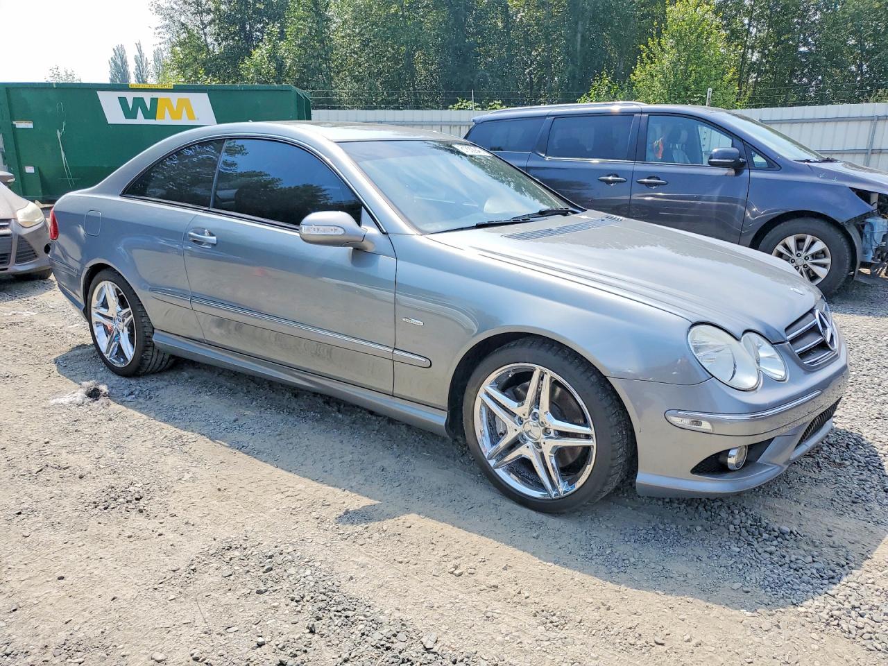 2009 MERCEDES-BENZ CLK-CLASS