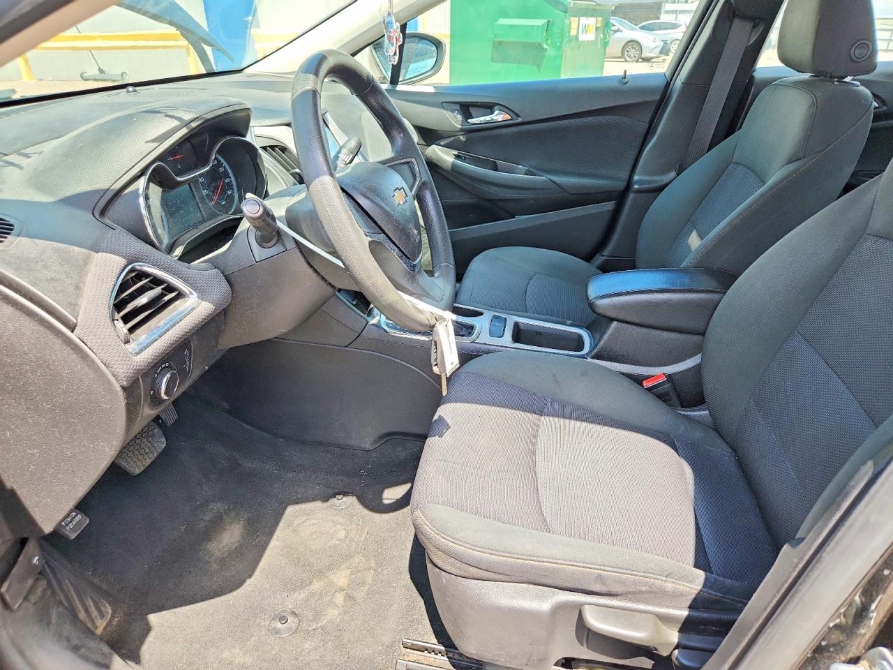 2017 CHEVROLET CRUZE