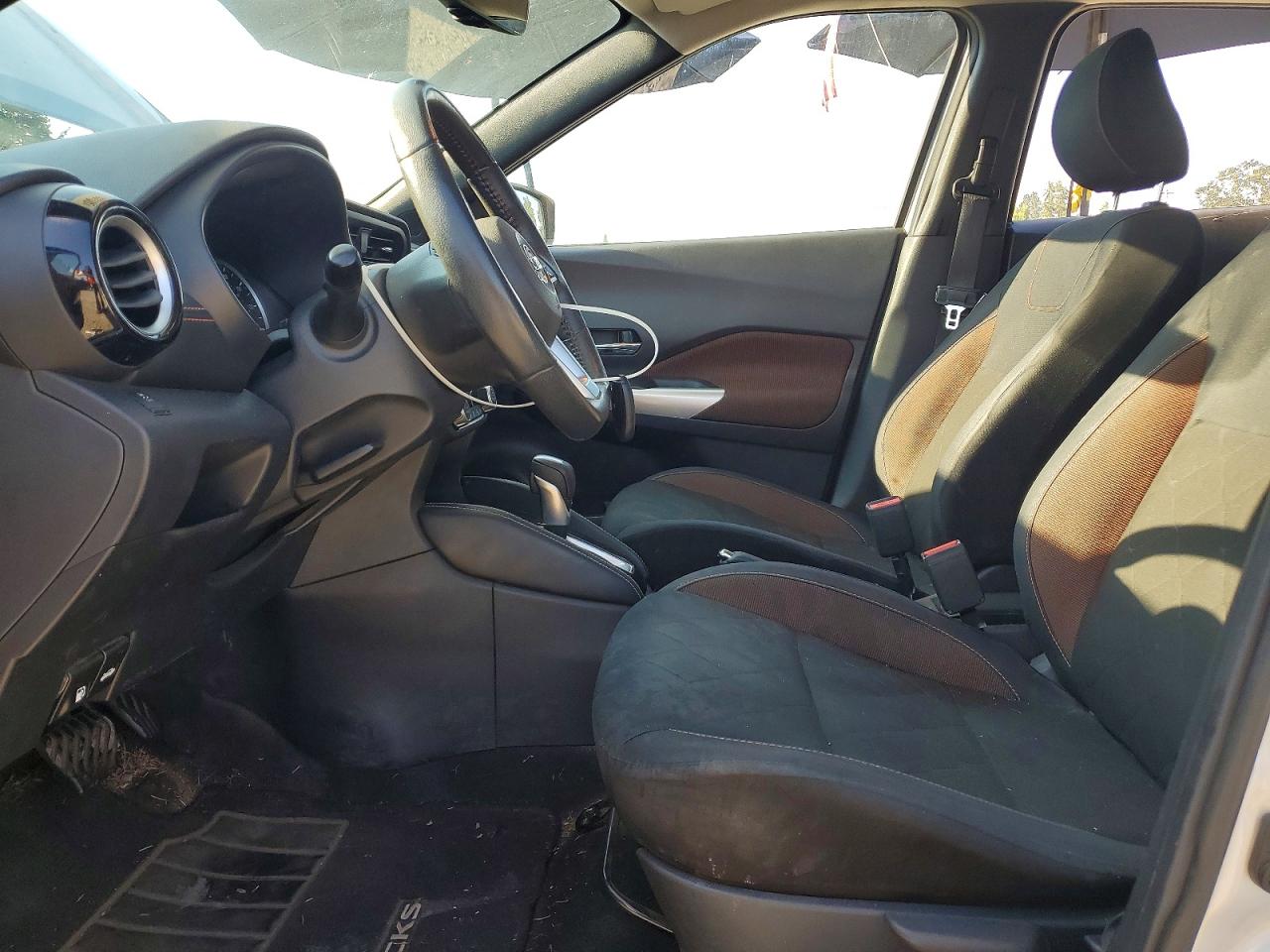 2018 NISSAN KICKS