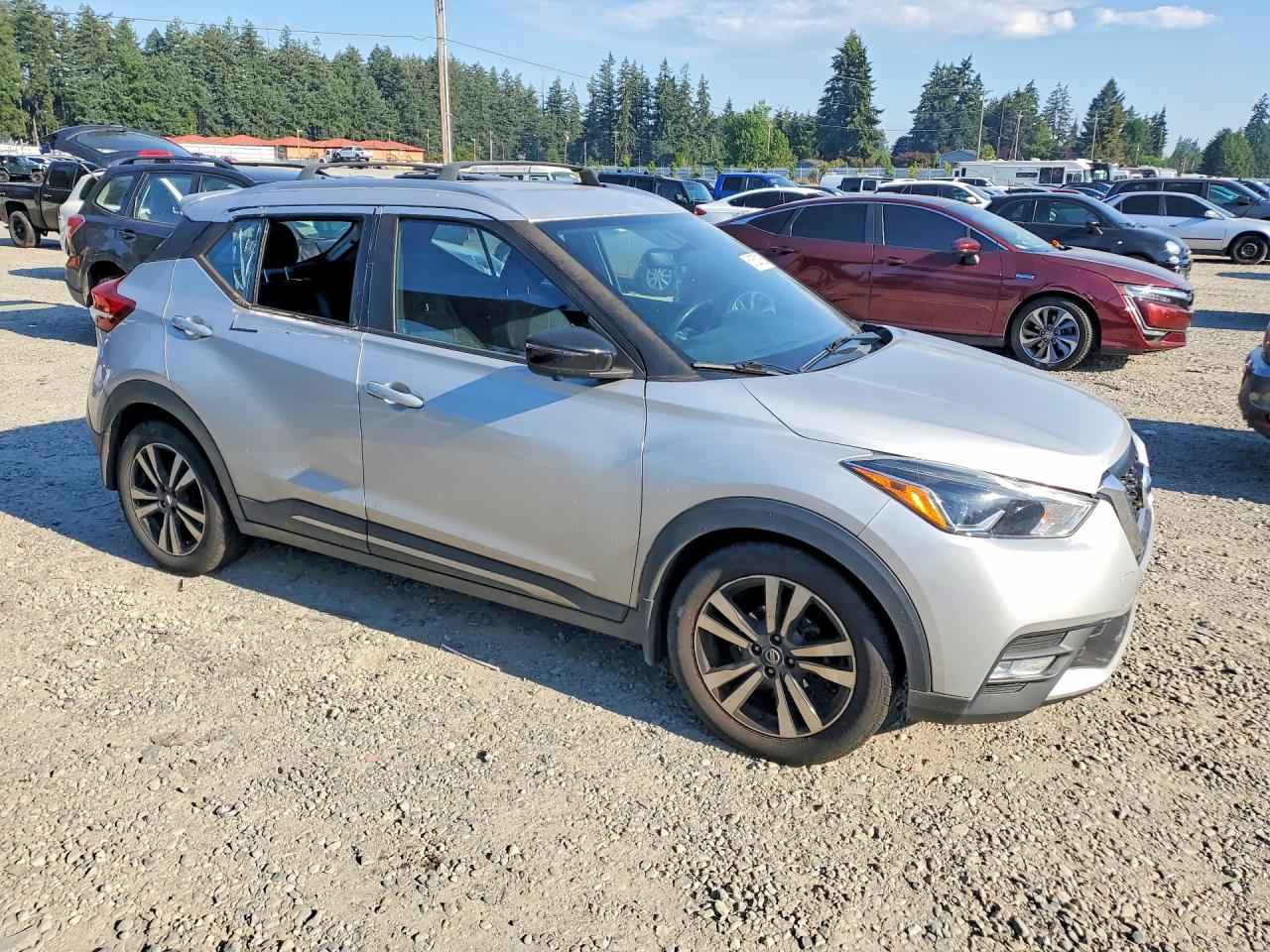 2018 NISSAN KICKS