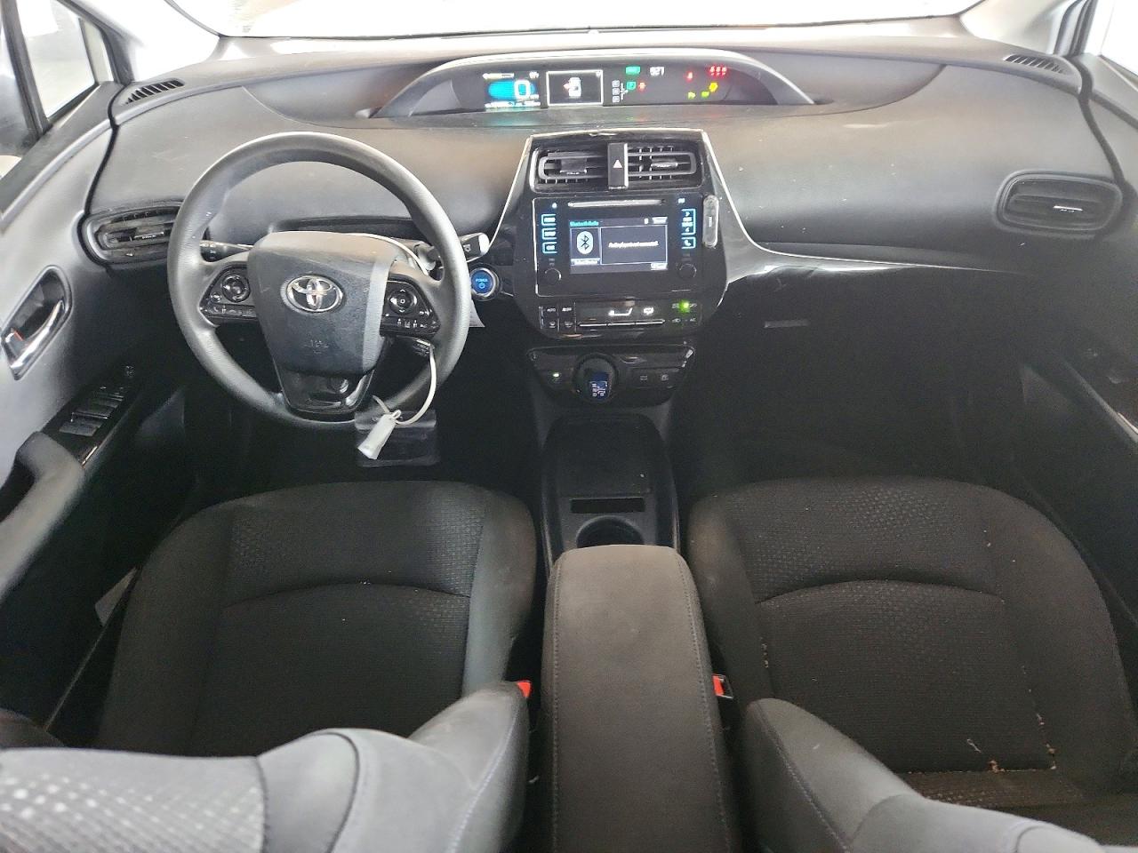 2019 TOYOTA PRIUS