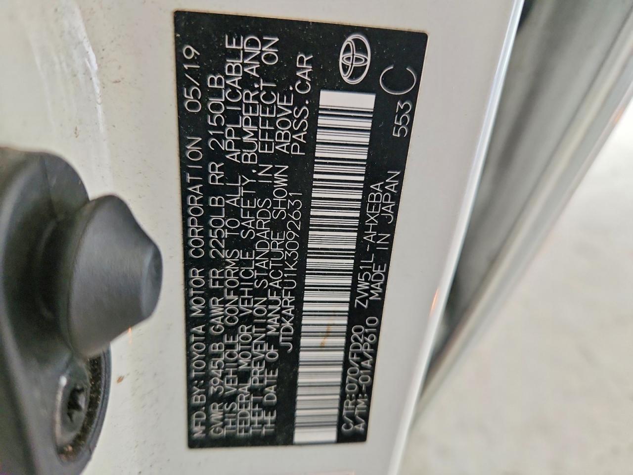 2019 TOYOTA PRIUS