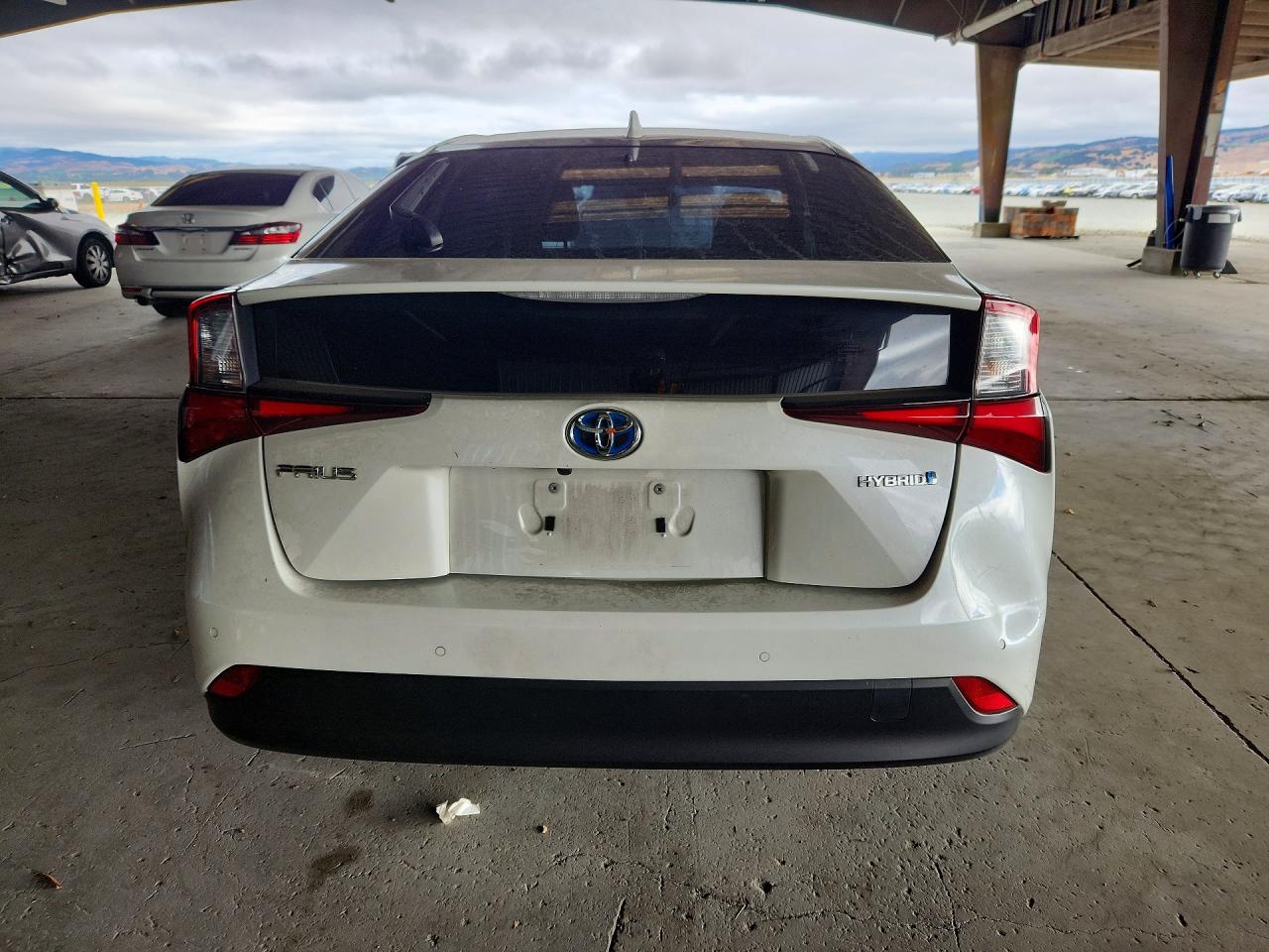 2019 TOYOTA PRIUS