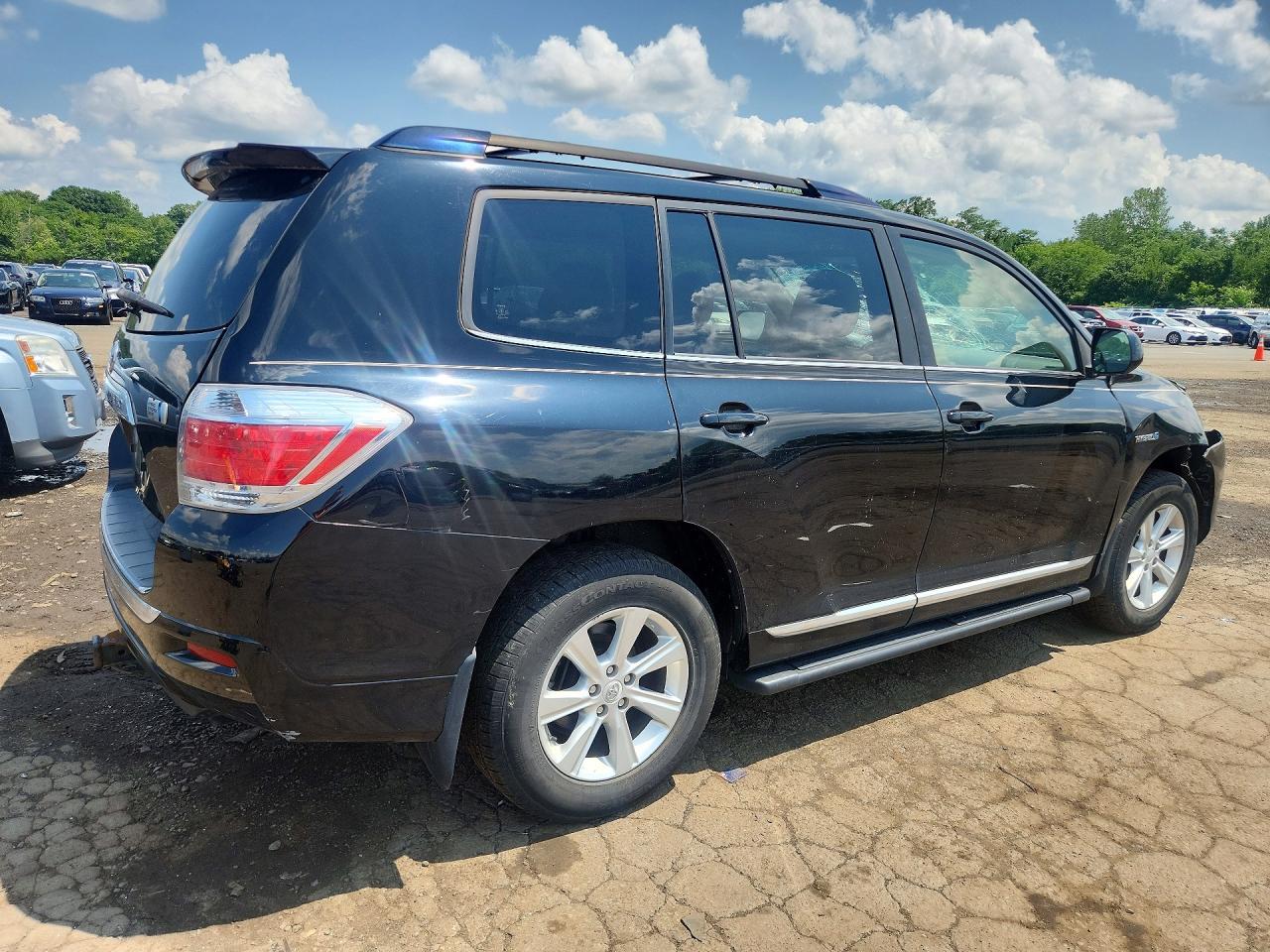 2012 TOYOTA HIGHLANDER
