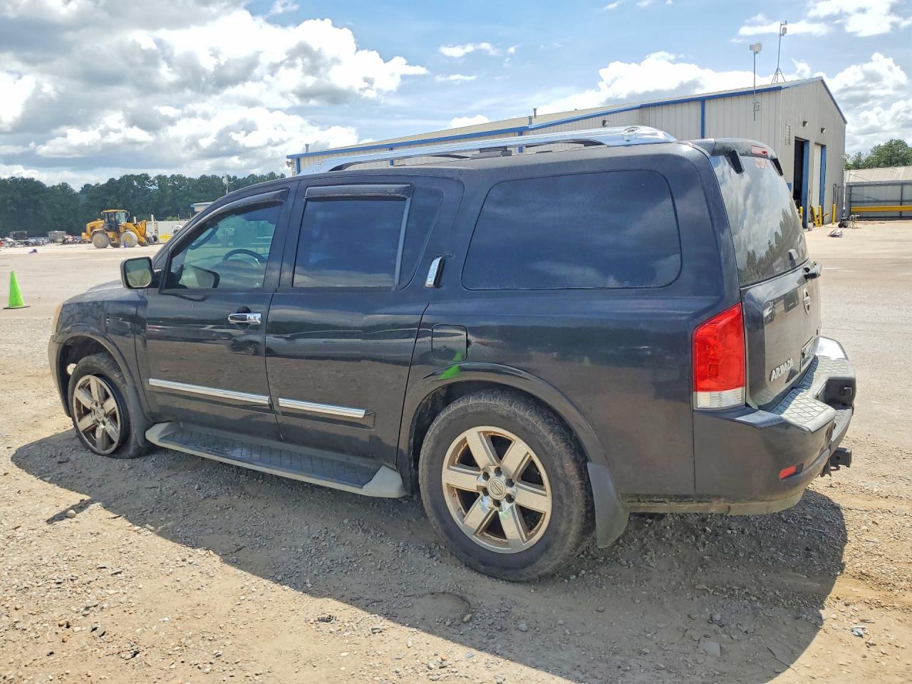2010 NISSAN ARMADA
