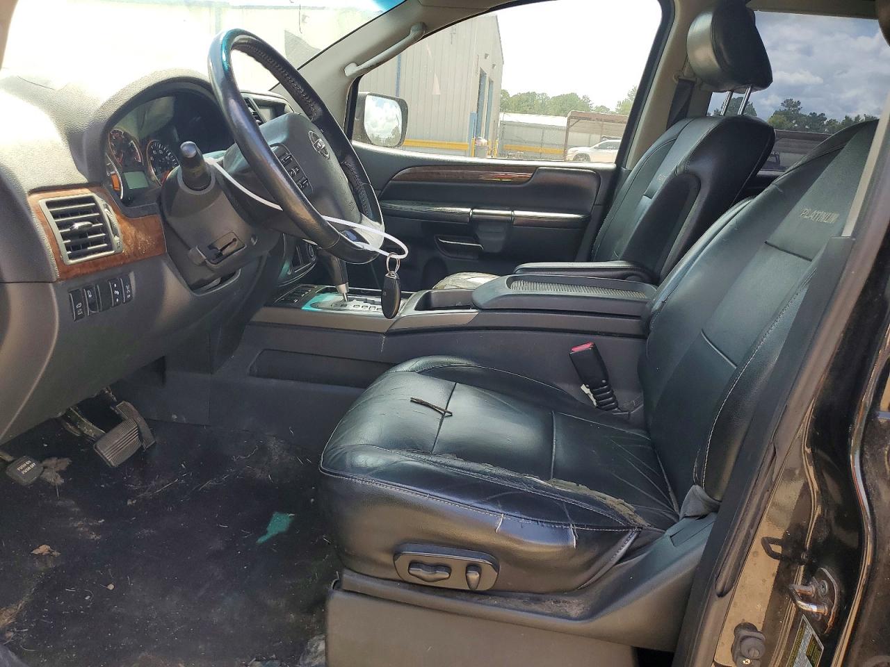 2010 NISSAN ARMADA