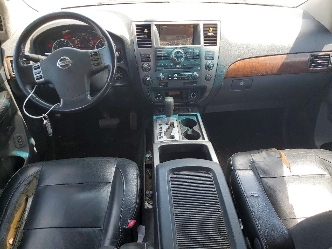 2010 NISSAN ARMADA