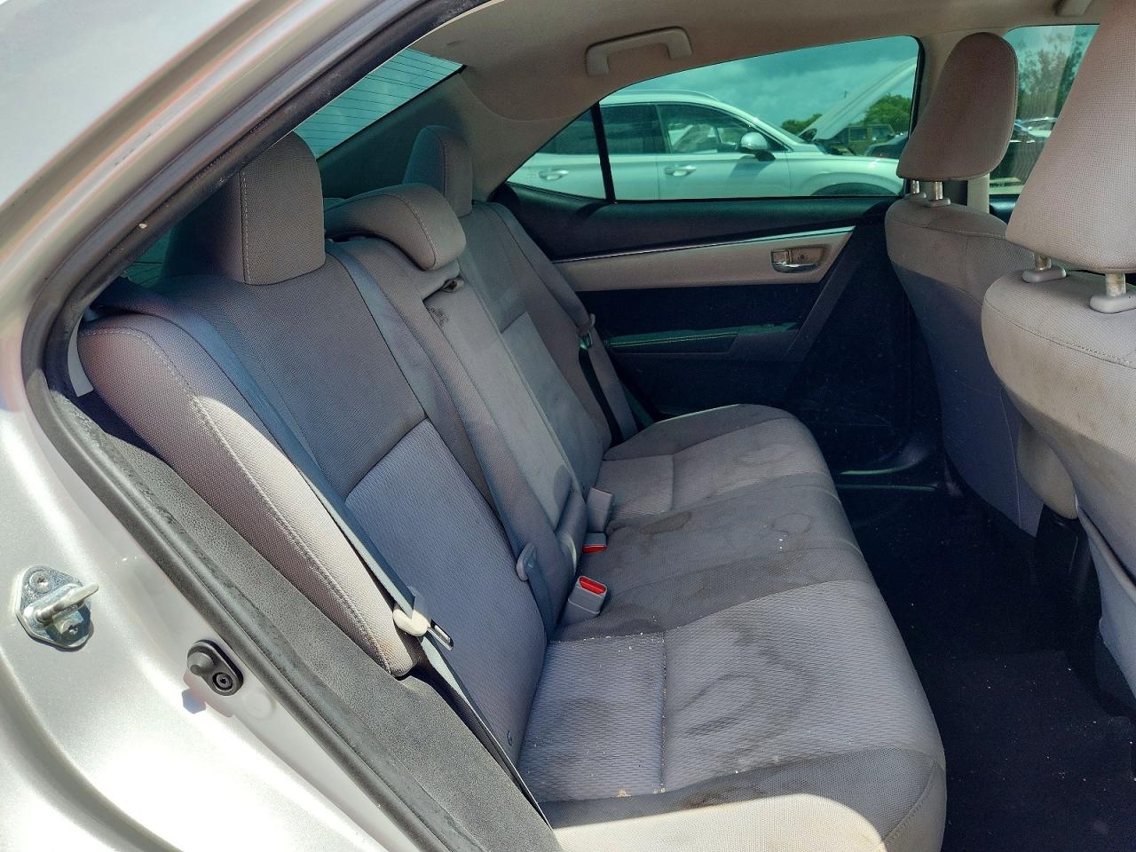 2015 TOYOTA COROLLA