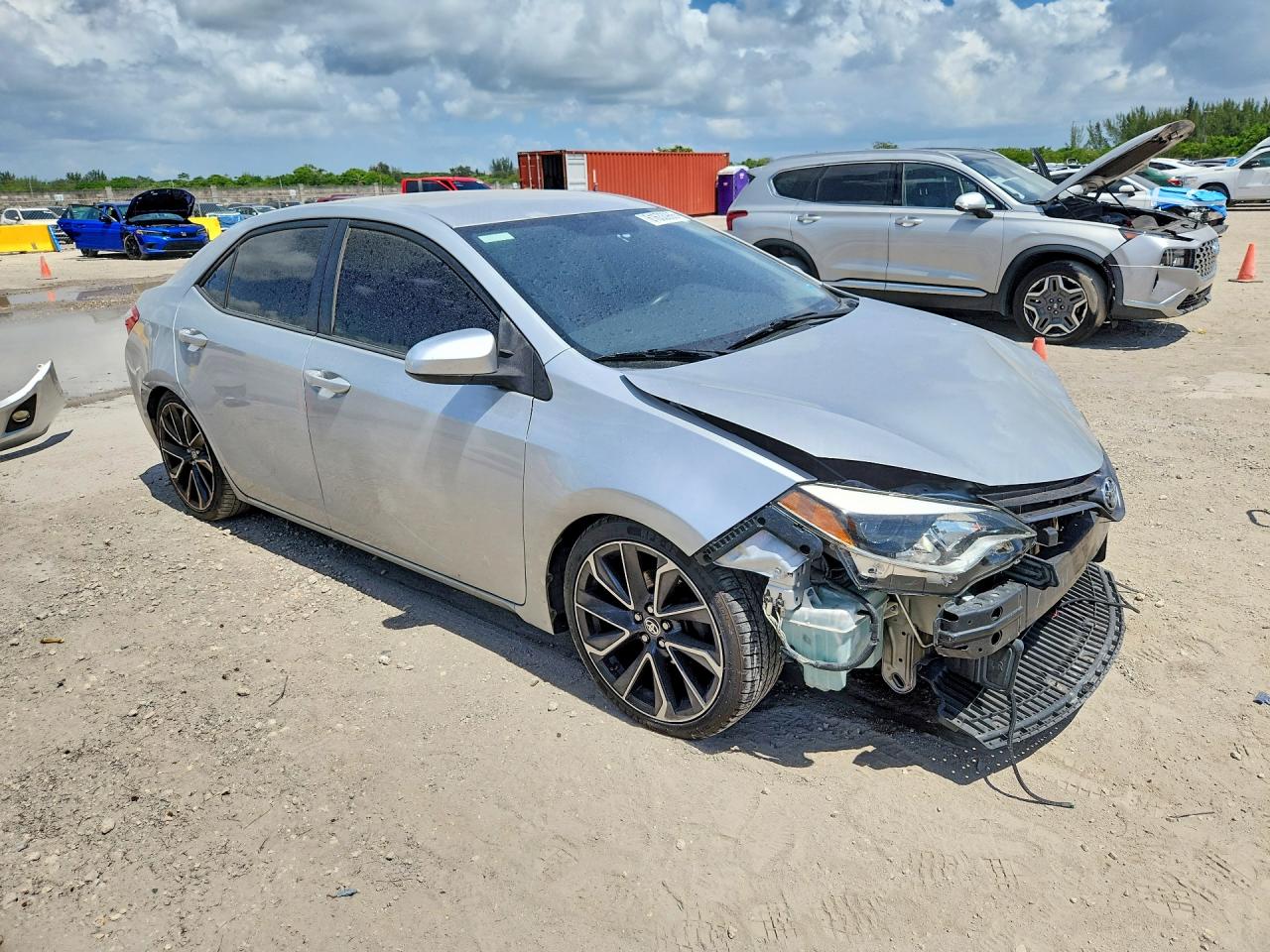 2015 TOYOTA COROLLA